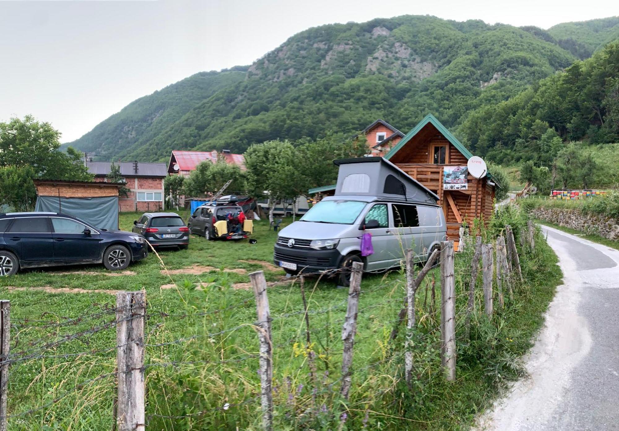 Guest House Ulaj Vuthaj Kültér fotó